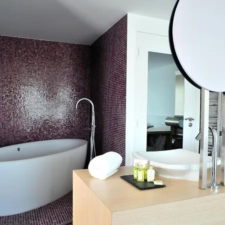 Hotel Les Jardins Du Trizay