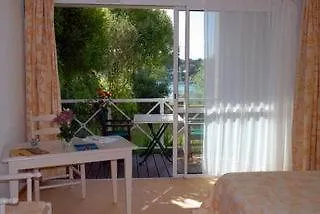 酒店 Les Jardins Du Lac 特里泽