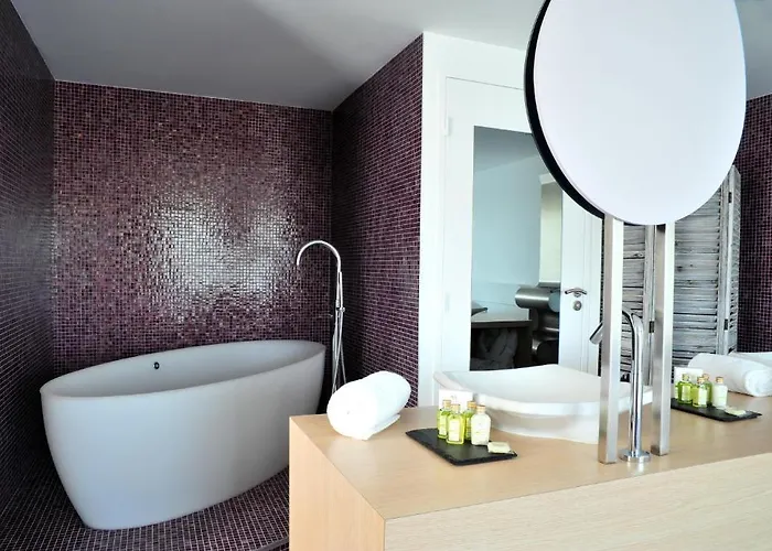 Hotel Les Jardins Du Trizay