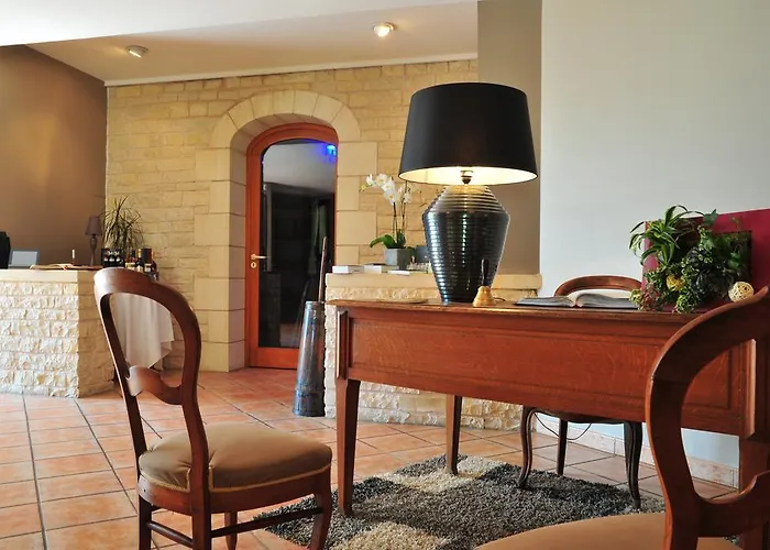 Hotel Les Jardins Du